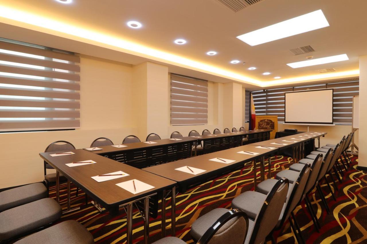 Bayview Park Hotel מנילה מראה חיצוני תמונה