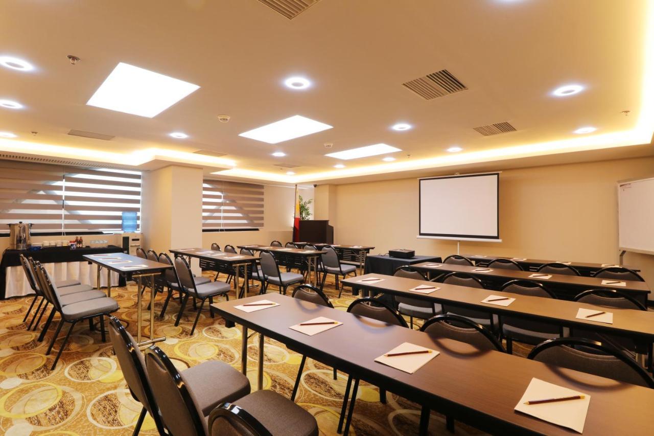 Bayview Park Hotel מנילה מראה חיצוני תמונה