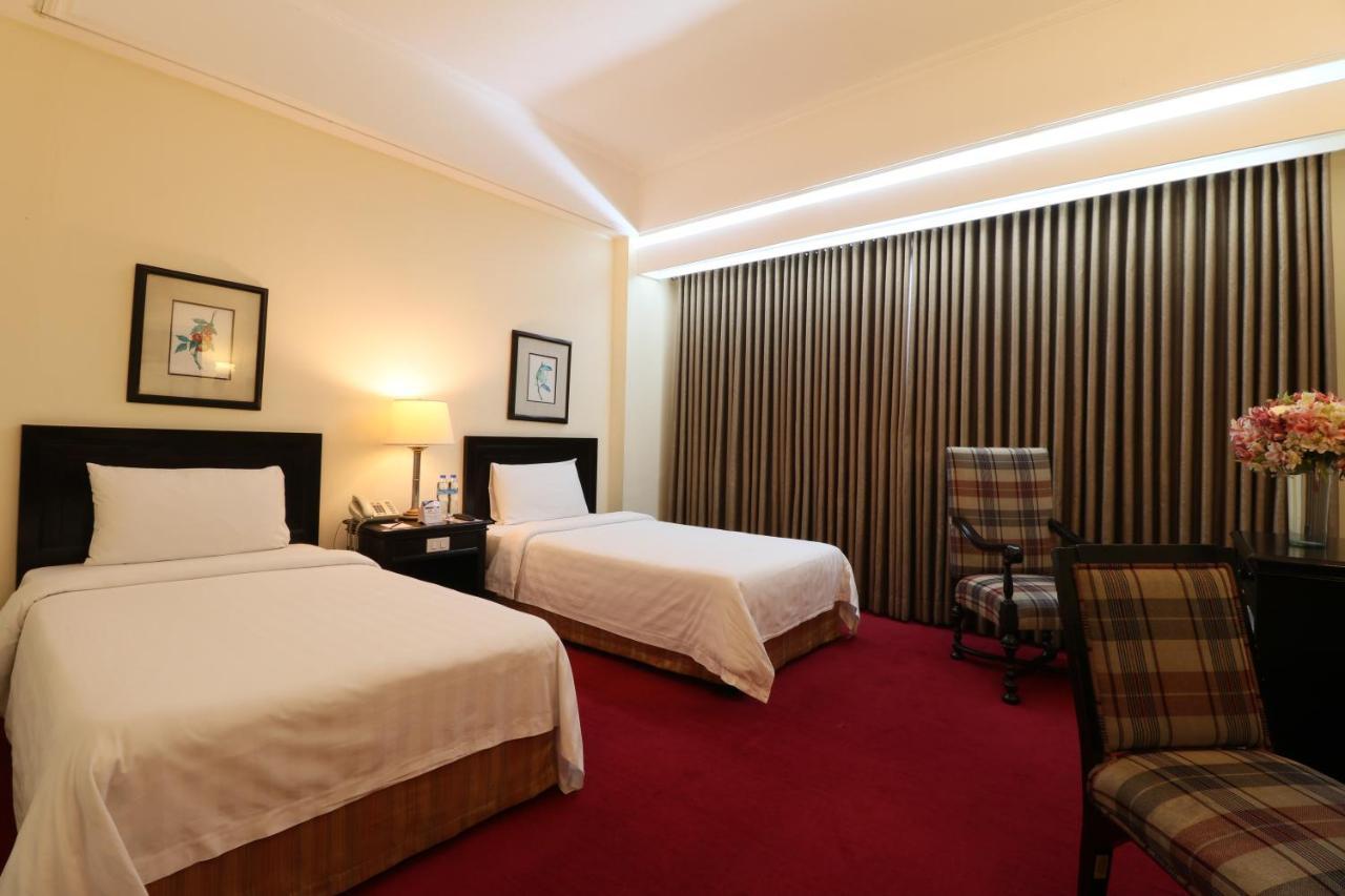 Bayview Park Hotel מנילה מראה חיצוני תמונה