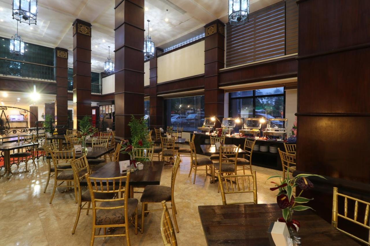 Bayview Park Hotel מנילה מראה חיצוני תמונה
