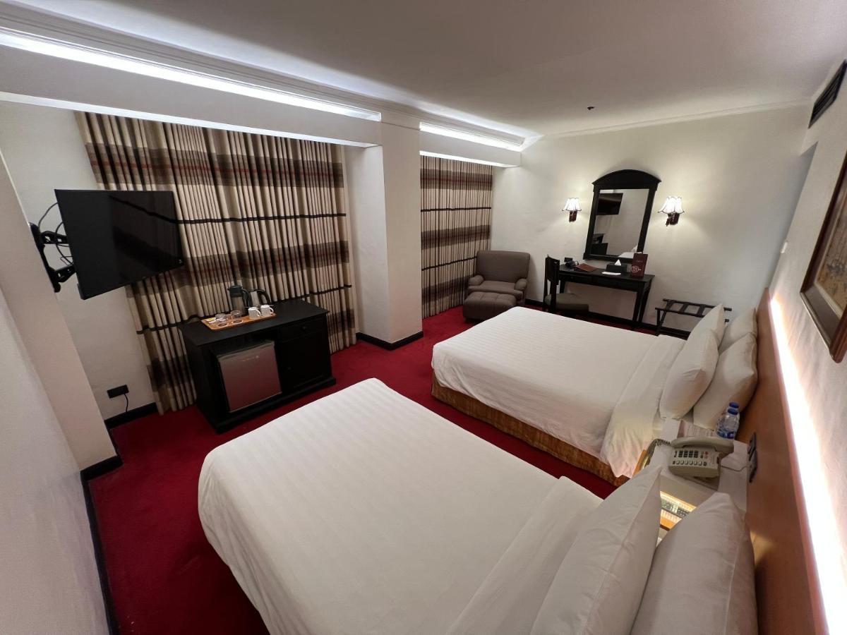 Bayview Park Hotel מנילה מראה חיצוני תמונה