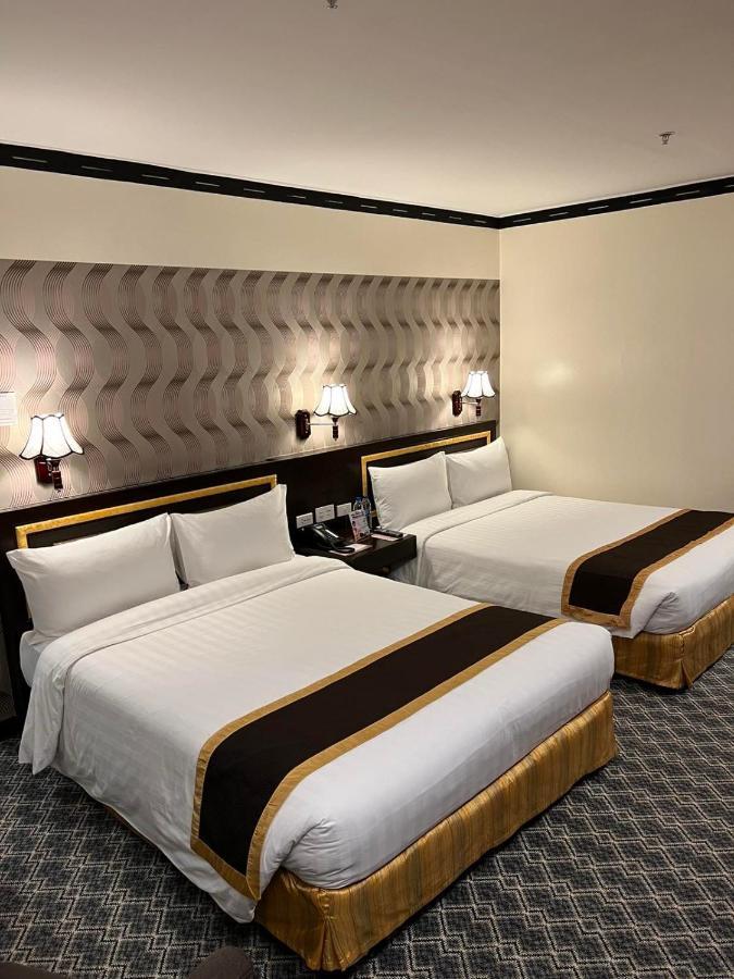 Bayview Park Hotel מנילה מראה חיצוני תמונה