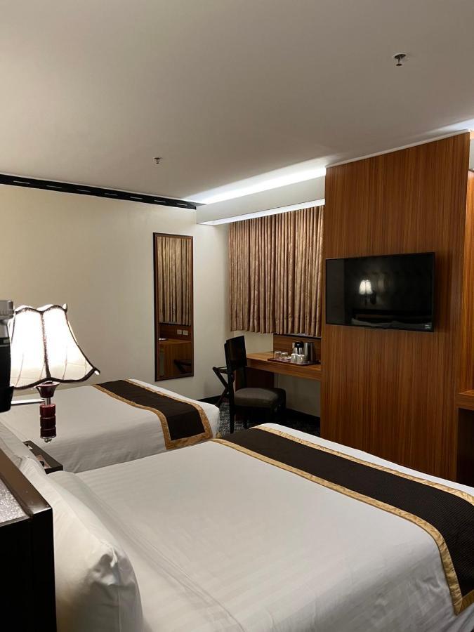 Bayview Park Hotel מנילה מראה חיצוני תמונה
