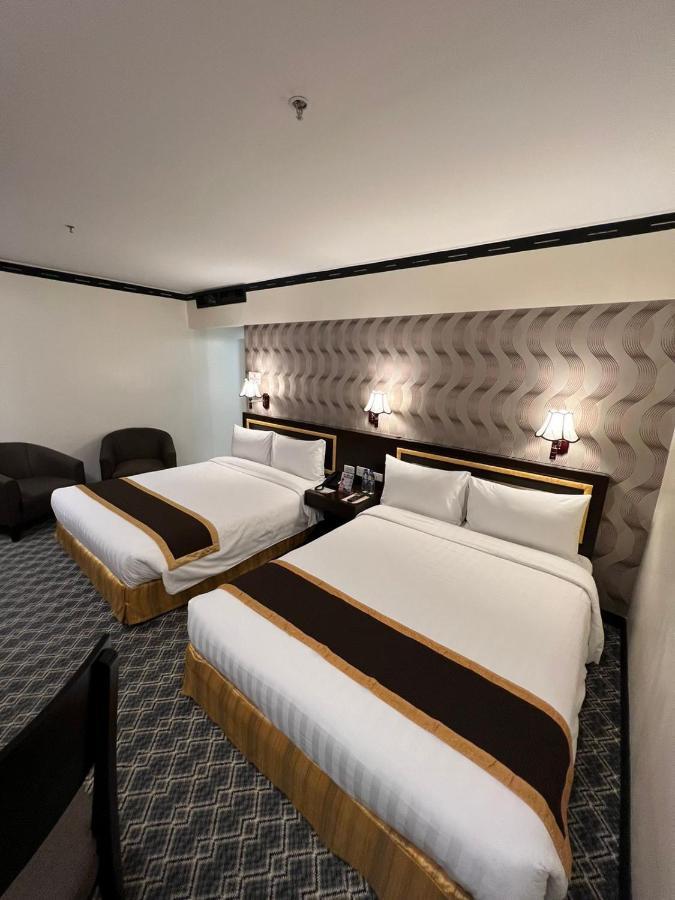 Bayview Park Hotel מנילה מראה חיצוני תמונה