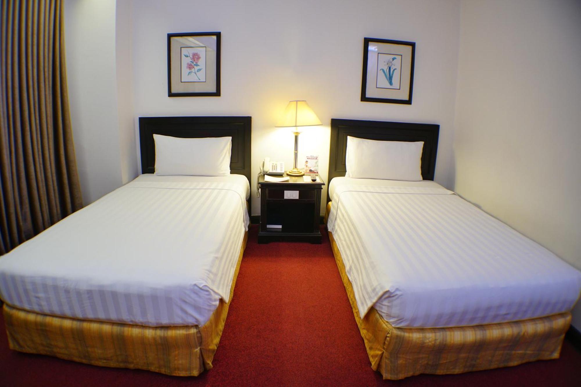 Bayview Park Hotel מנילה מראה חיצוני תמונה