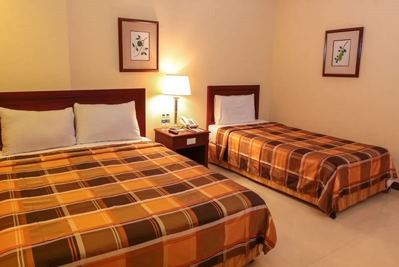 Bayview Park Hotel מנילה מראה חיצוני תמונה